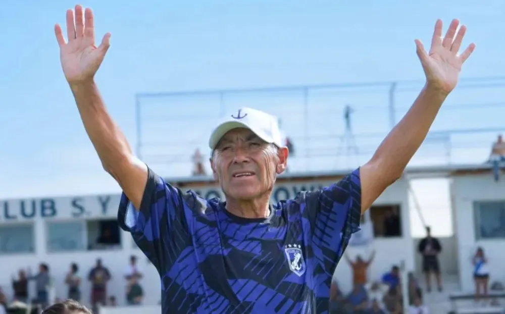 Omar “Rolo” Sandoval recibió un homenaje