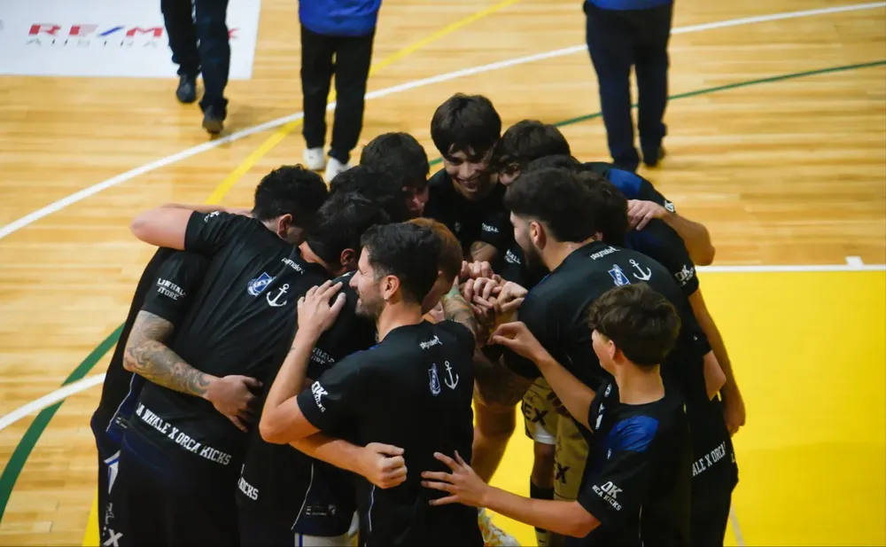 Guillermo Brown arrancó con una victoria ajustada en el cuadrangular