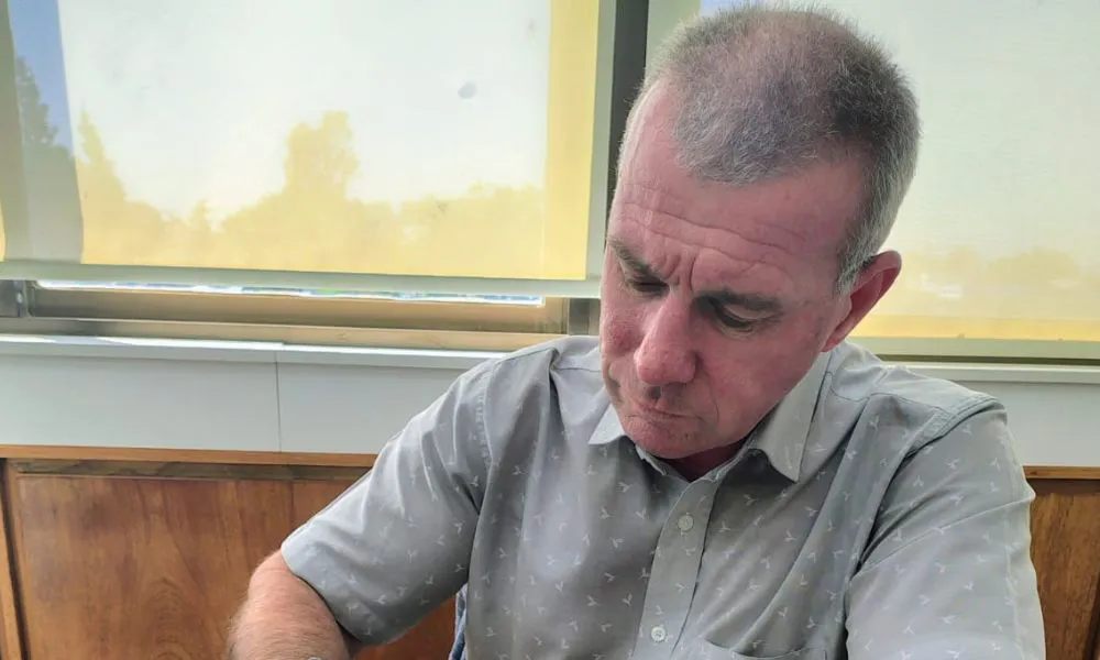 Darío James intendente de Gaiman 