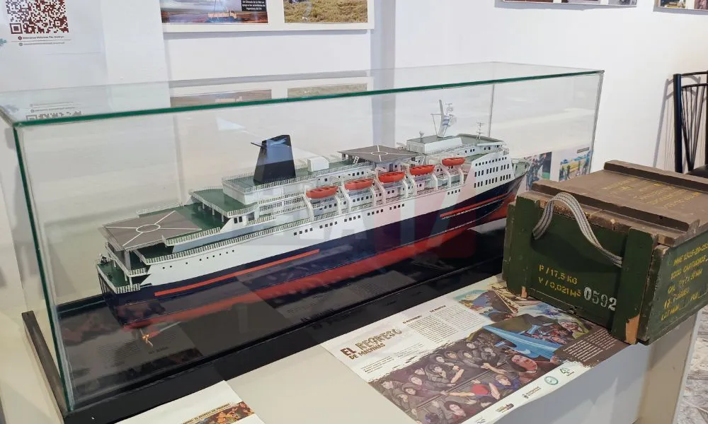 La17 en el Museo de Malvinas en del Centro de Veteranos Madryn 12