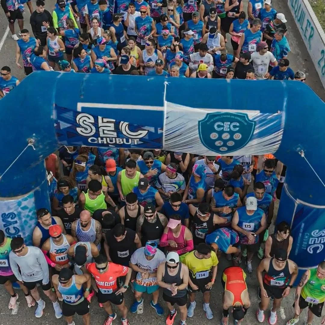 El SEC organizó la 36º edición del medio maratón en Trelew. 5