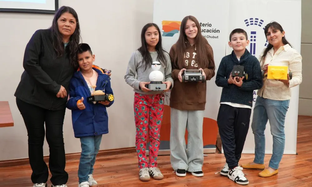 Mi Primer Robot 2025 cerró su edición con proyectos escolares