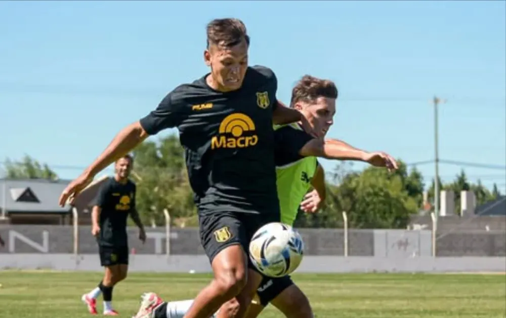 El Aurinegro disputó dos amistosos en Trelew, sumó minutos, ensayó cambios y dejó señales alentadoras