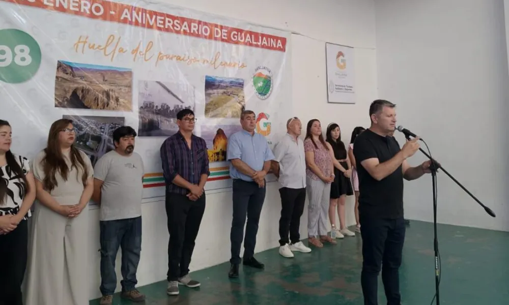 aniversario de Gualjaina