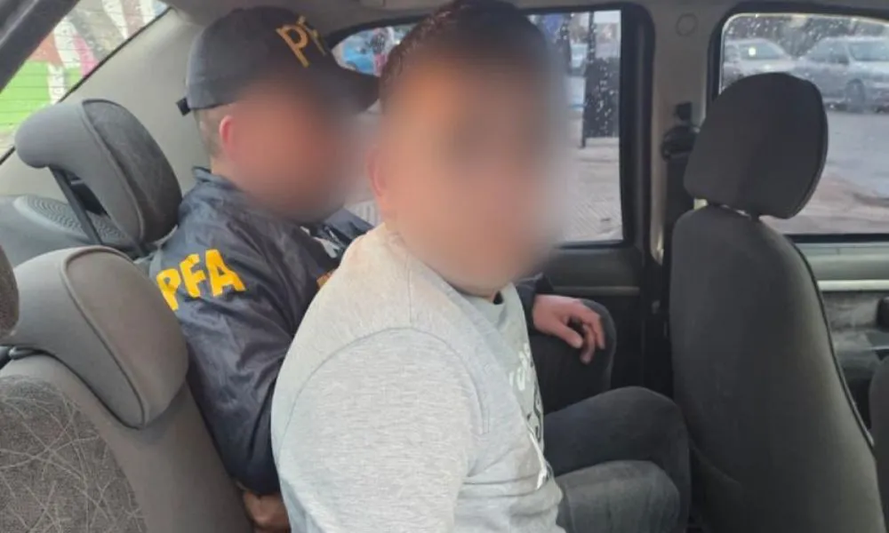 Policía Federal detenido