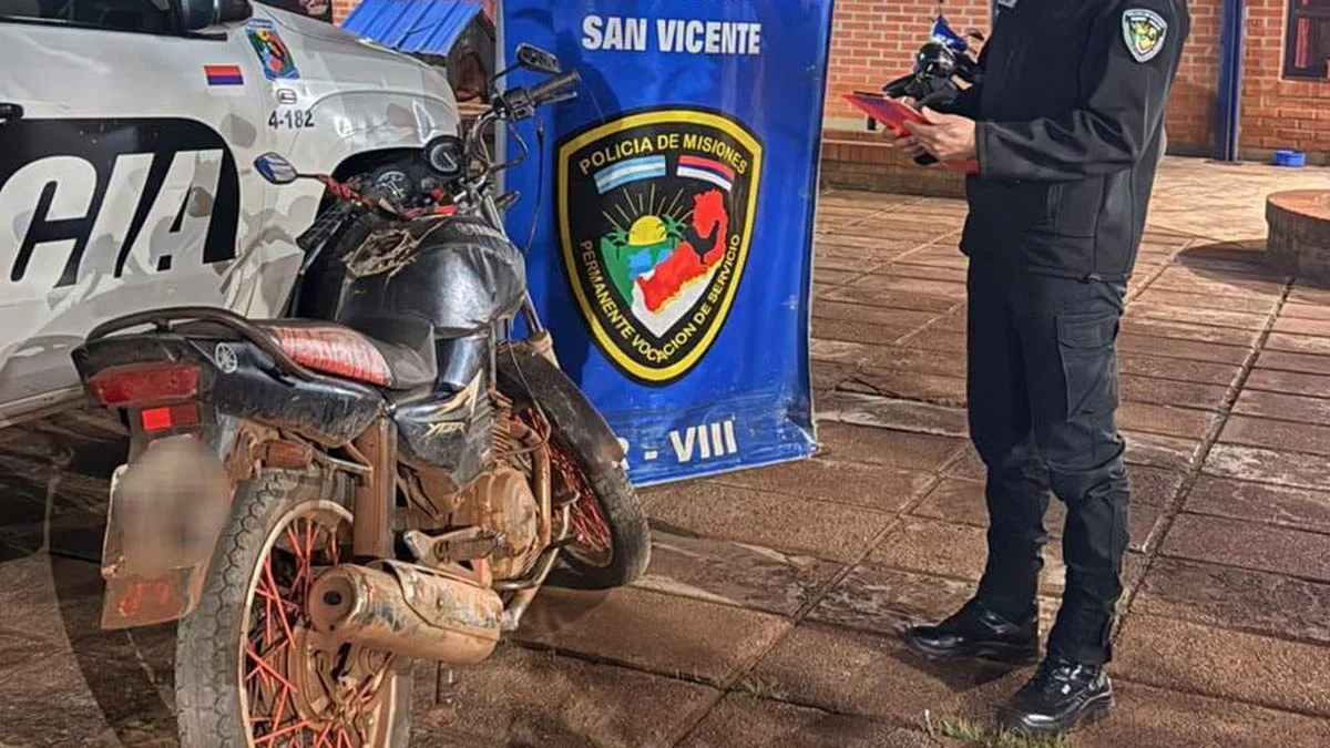 Demoran a un joven por maniobras peligrosas con su moto