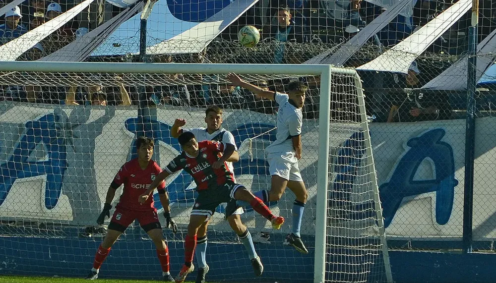 Foto Browndosmil Kimberley de Mar del Plata recibirá a Guillermo Brown a las 11.00 horas