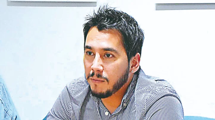 Emanuel Coliñir- 1