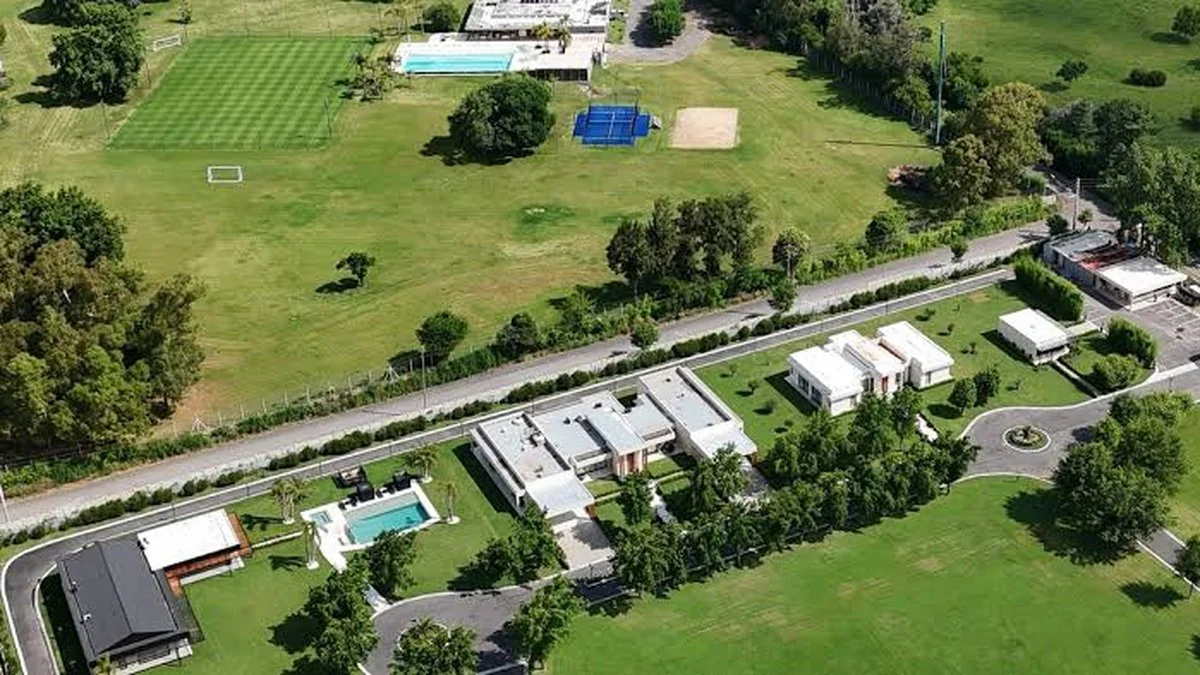 Mansión Pilar (Clarín)