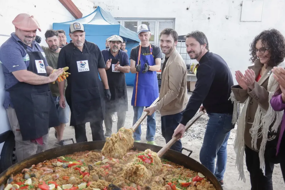 Exitosa edicion de la paella solidaria