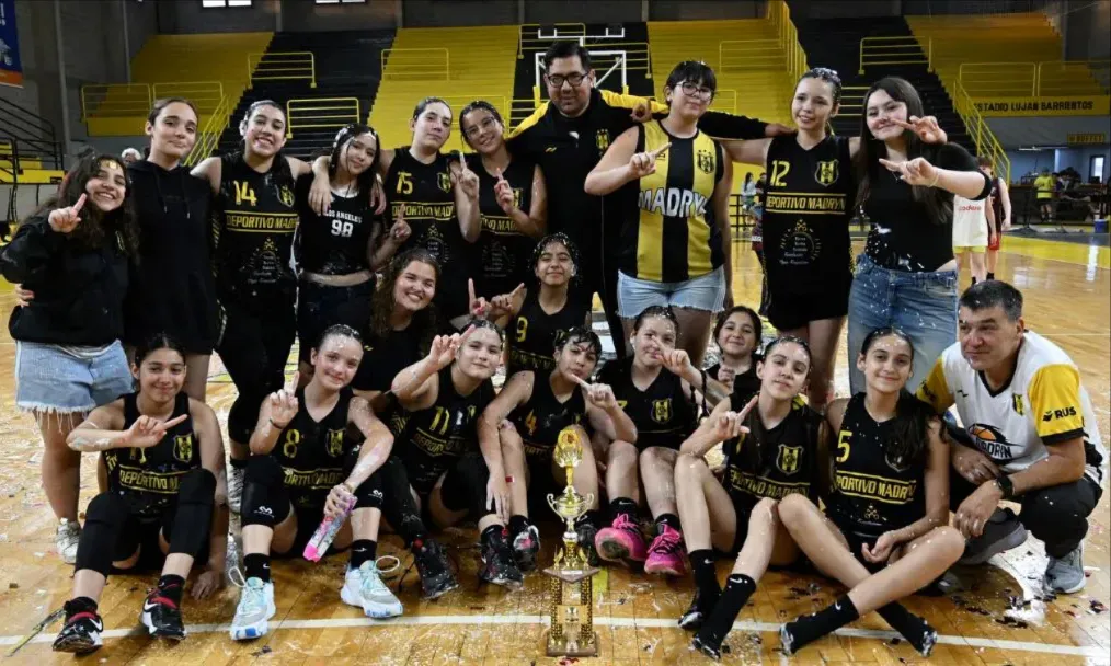 Madryn campeón en Final Four U15 femenino
