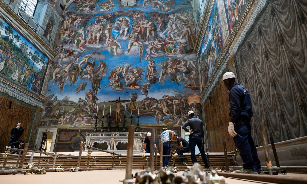 El Juicio Final de Miguel Ángel en la Capilla Sixtina. Foto © Vatican Media / AP