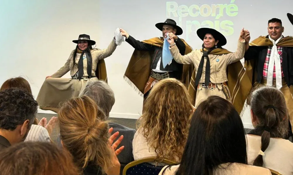 “La Noche de las Casas de Provincia”.