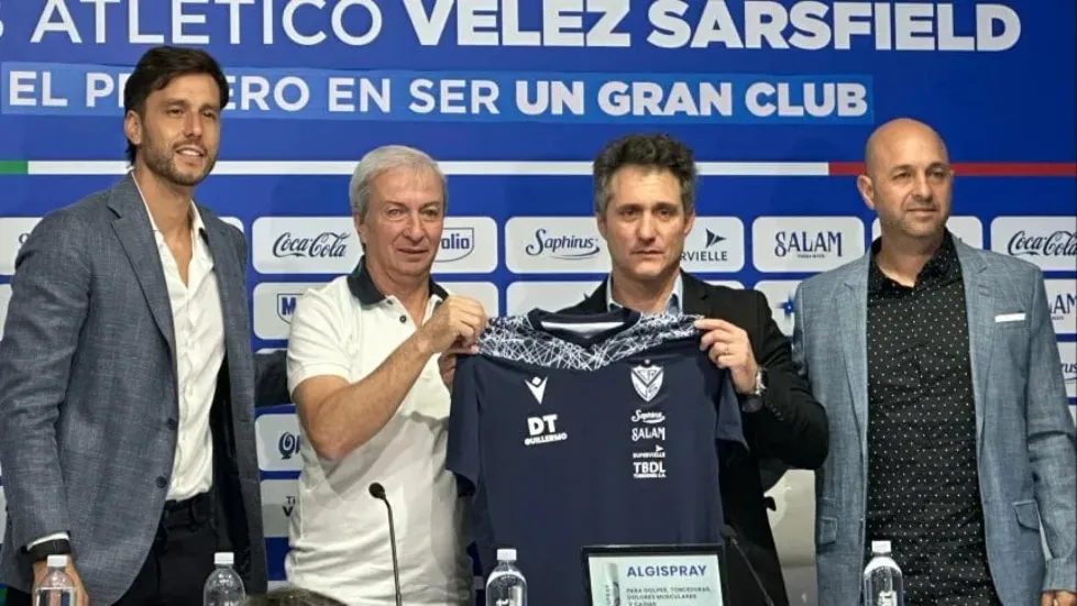 Guillermo BarrosSchelotto DT de Velez