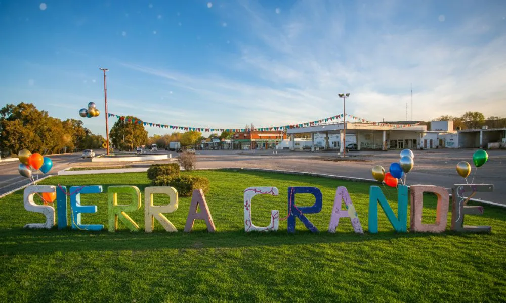 Cartel Sierra Grande imagen ilustrativa generada por LA17