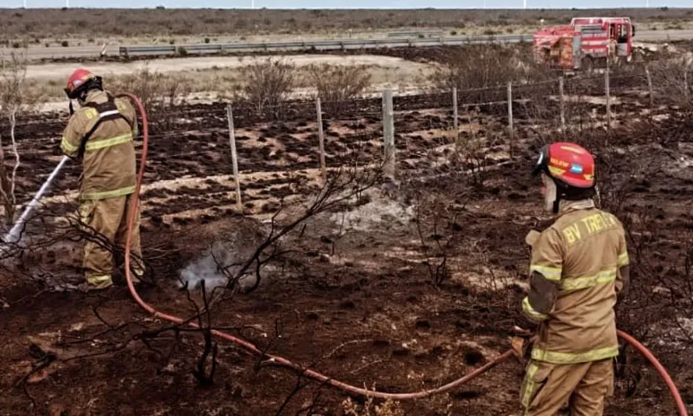 Bomberos de Trelew en ruta 3 Fotos Bomberos oficial