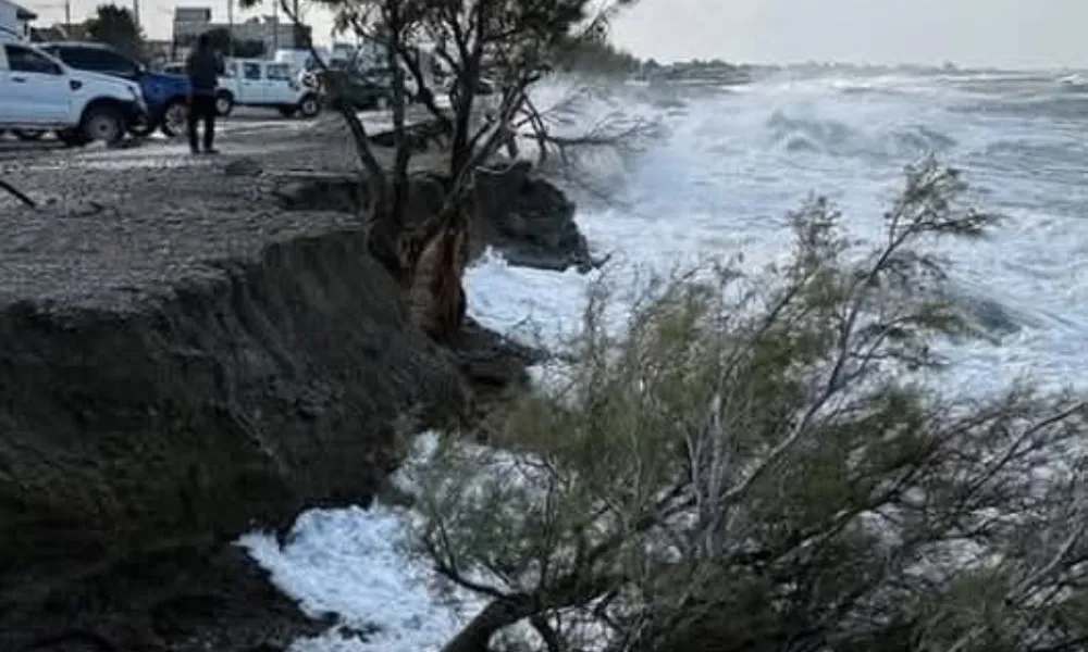 Marejada en Playa Unión
