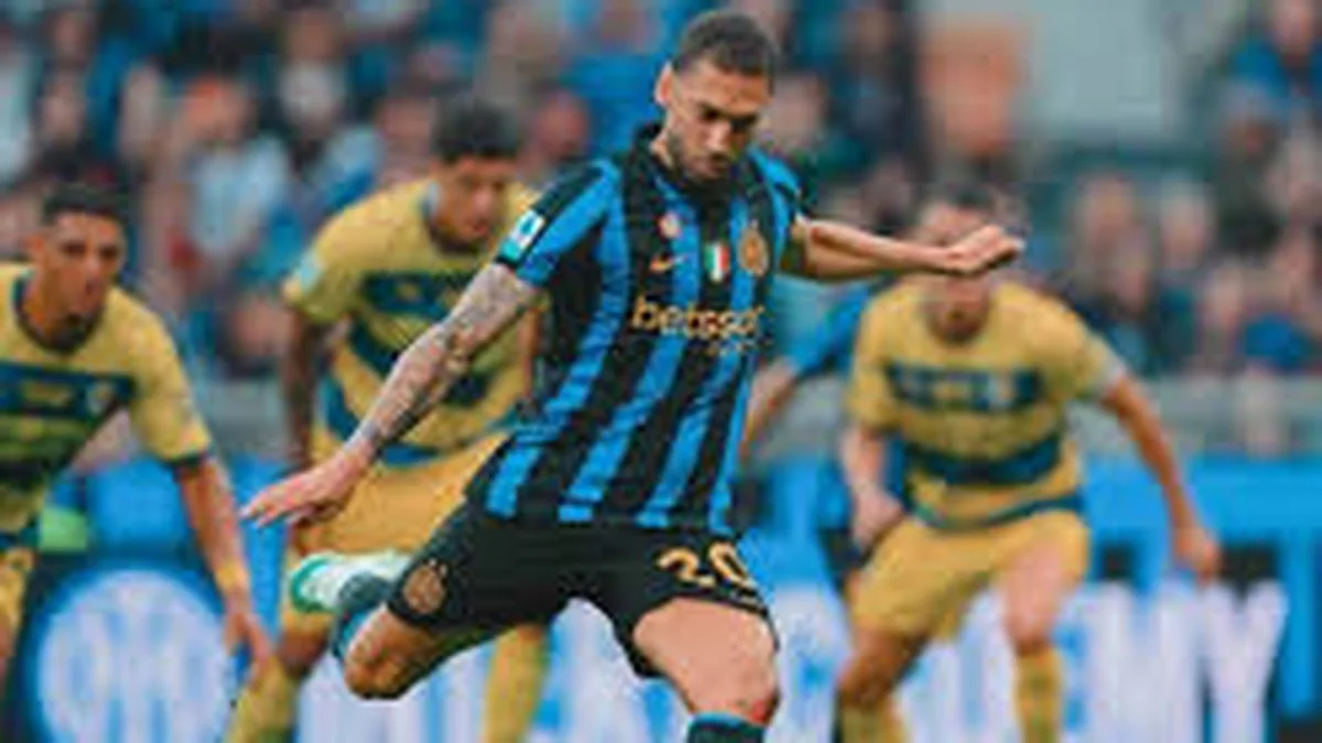 Inter goleó para seguir en la cima de la Serie A