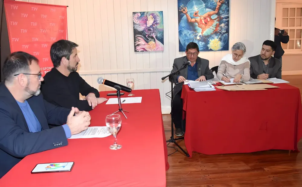 Licitación por reconstrucción de pavimento en Trelew