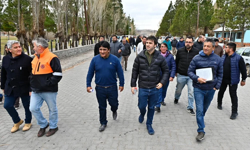 Recorrida del gobernador por localidades del interior