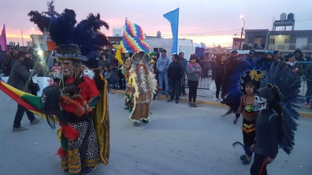 CELEBRAN A LA VIRGEN DE COPACABANA EN MADRYN