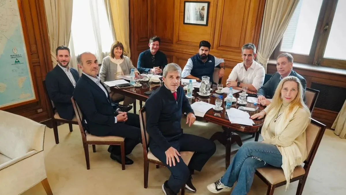 Mesa Política