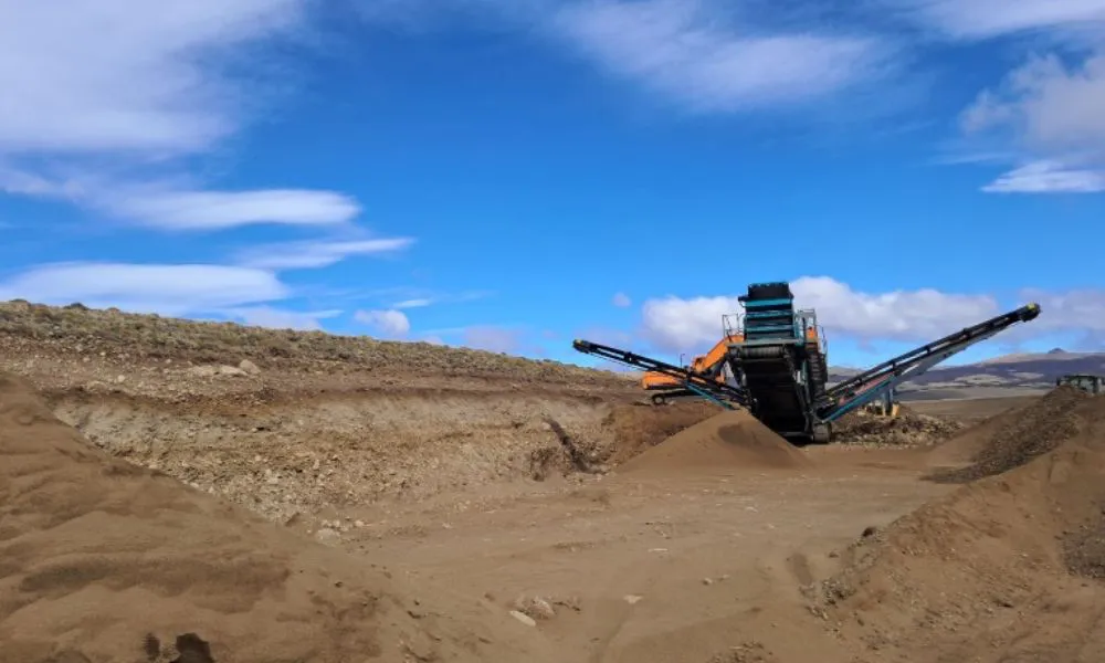 Construcción de la Presa Nacimiento Río Senguer