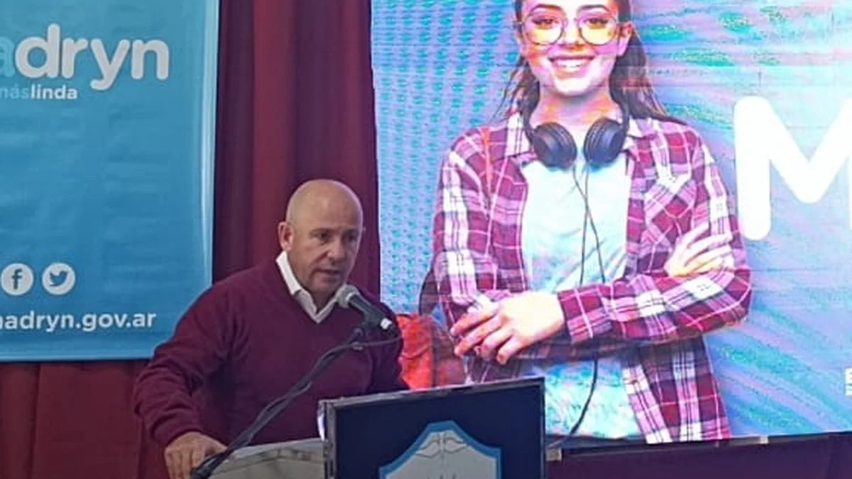 Gustavo Sastre en la apertura de la Expo Educativa 2026. Foto Javier Mercado
