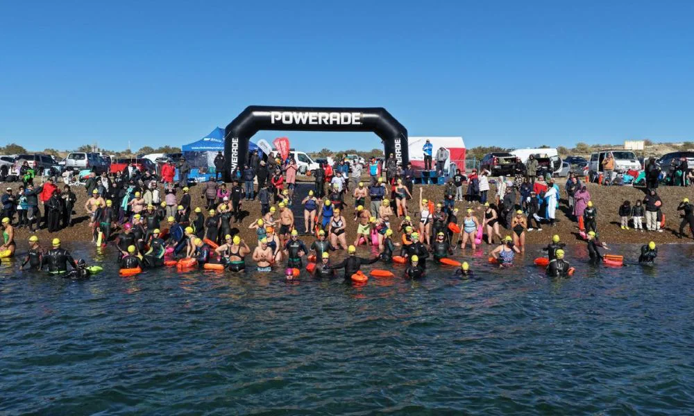 Encuentro de nadadores de aguas abiertas