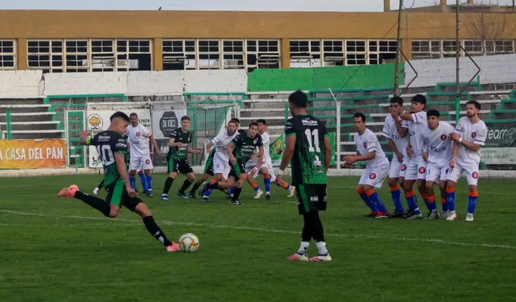 J.J. Moreno se impuso 2-1 a Germinal en Rawson