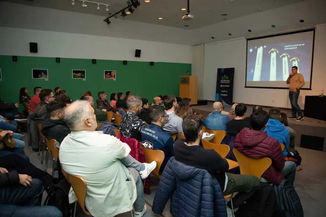 CAPACITACIÓN EN GESTIÓN DEPORTIVA