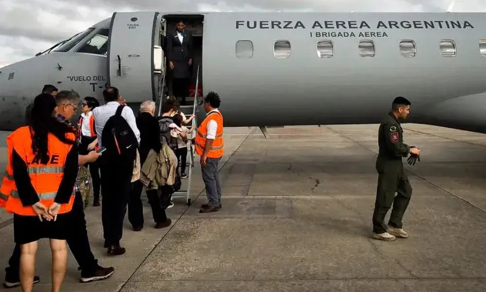 LADE presento nuevos destinos