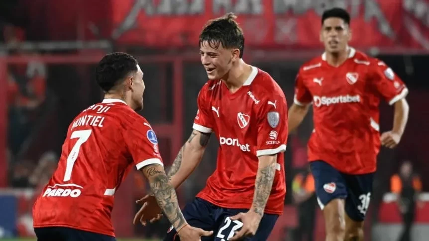 Antes de Boca, Independiente venció a Guaraní y es líder en la Copa Sudamericana.