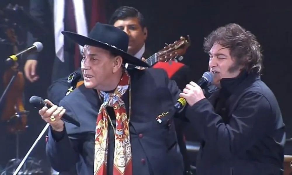 Milei y el chaqueño Palavecino