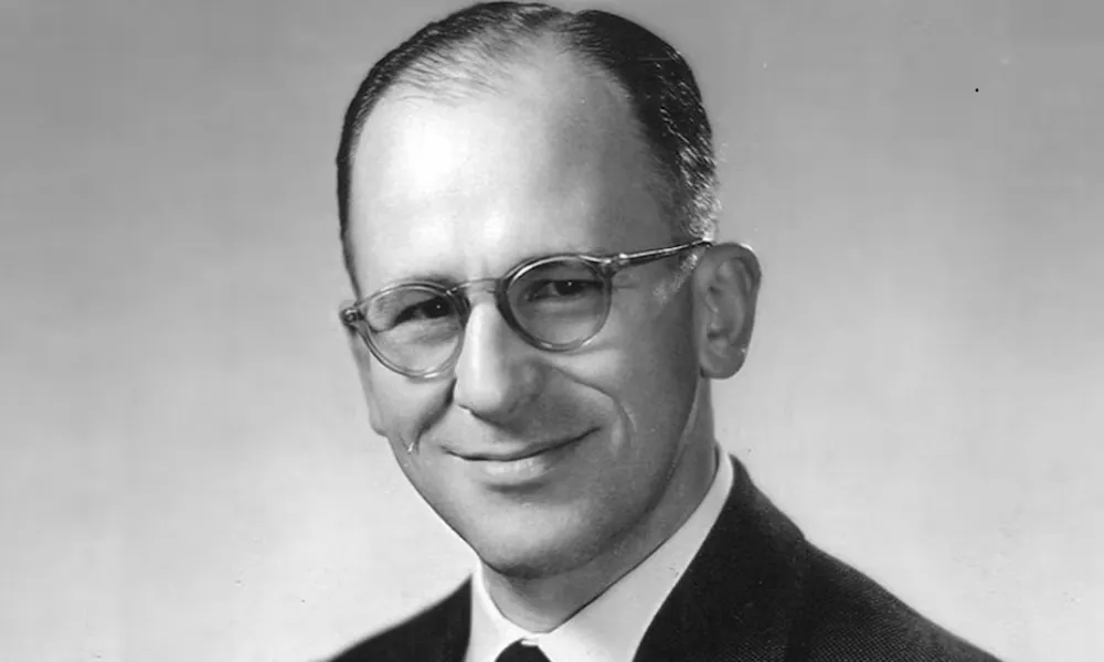 Enrique Shaw