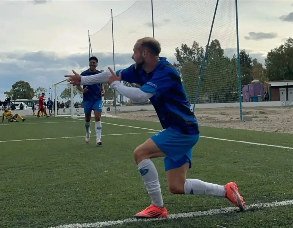 Mariano Fernández fue el gran protagonista, anotando dos goles