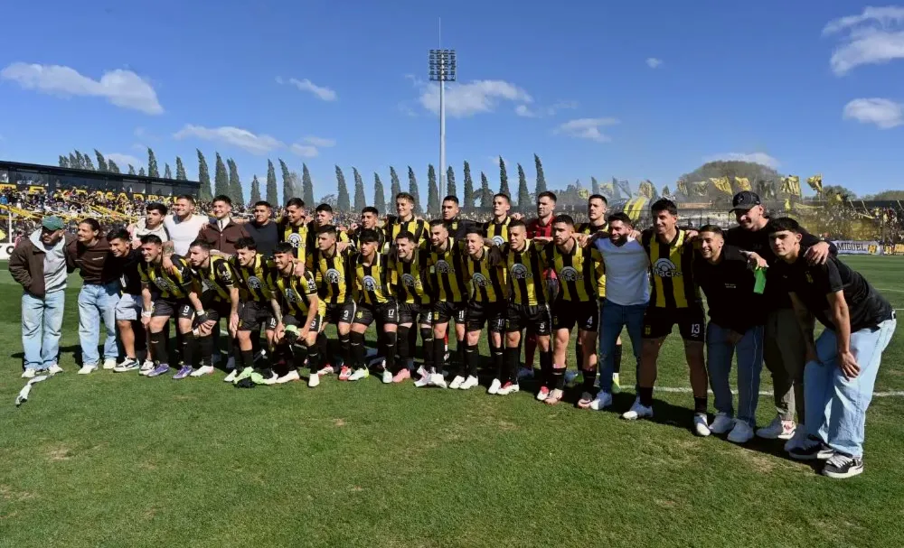Deportivo Madryn llega a un día decisivo. El equipo jugará desde las 17 en el Abel Sastre