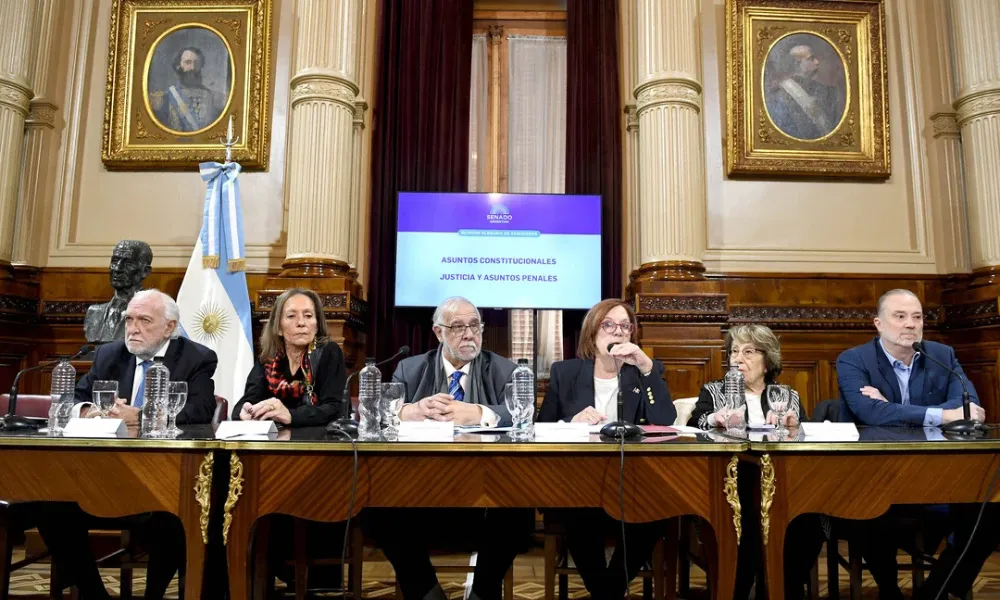 El plenario de las comisiones de Asuntos Constitucionales y de Justicia y Asuntos Penales