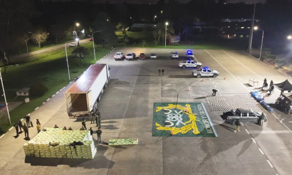 Hallan más de 400 kilos de cocaína