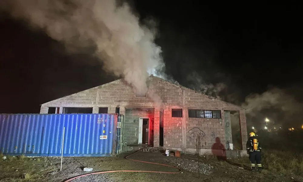 Hechos vandálicos en un predio del ISSyS de Playa Unión (Foto: Ciudad On Line)