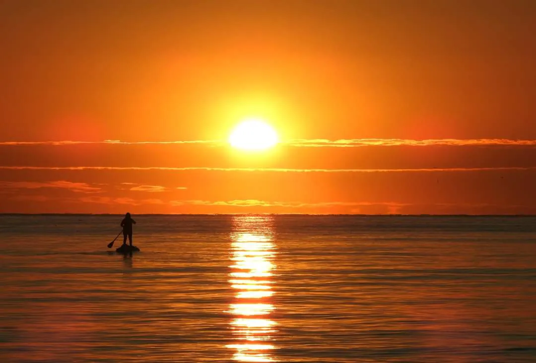 amanece en madryn