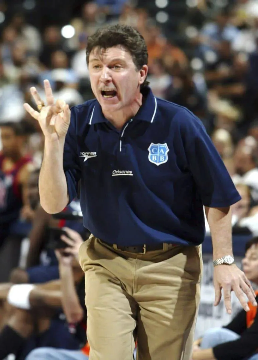 Rubén Magnano, brindará una charla abierta en Guillermo Brown. 2