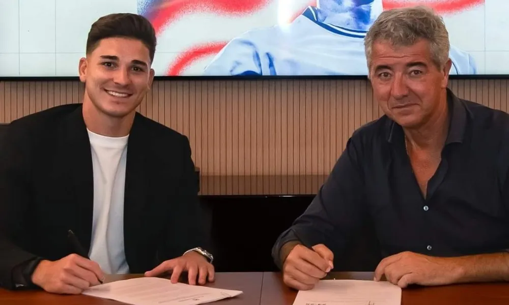 Julián Álvarez firmó con su nuevo club