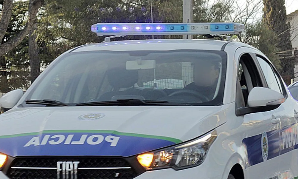 Detienen a un joven con un arma de fuego