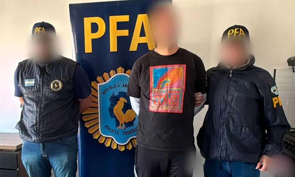 Detuvieron a un ciudadano italiano acusado de amenazar a la Embajada de Israel