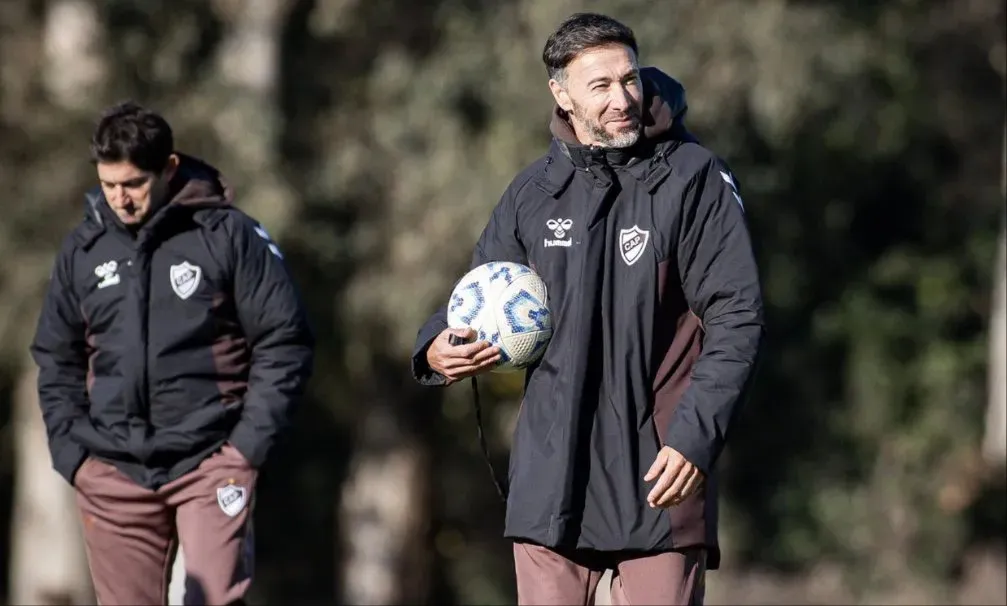 Instituto recibe a Platense en un cruce cargado de urgencias