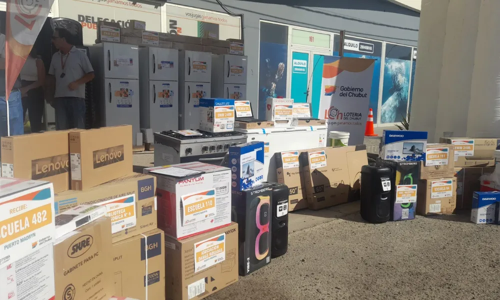 Elementos para instituciones de Puerto Madryn