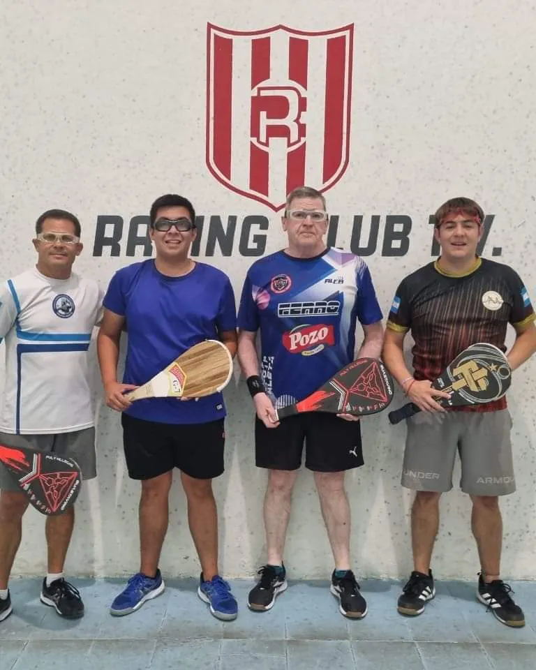 HUBO PELOTA PALETA DE GRAN NIVEL EN RACING DE TRELEW 