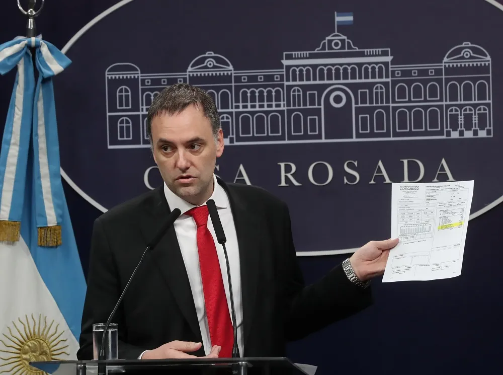 Manuel Adorni vocero_11zon