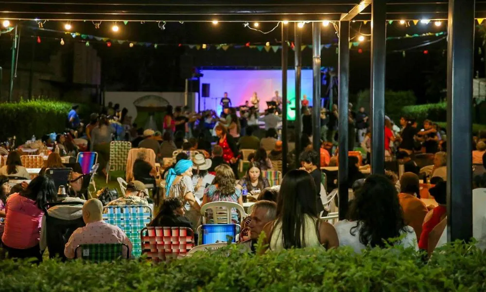 Masiva concurrencia a la Feria y Peña de 28 de Julio